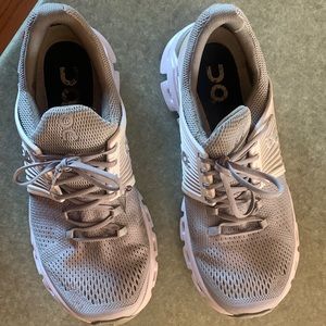 oN running shoes, GUC